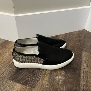 Michael Kors Kids Shoes Girls Size 2 Casual Slip On Sneaker